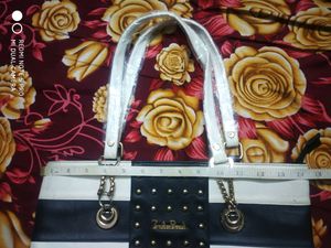 NEW BIG HANDBAG