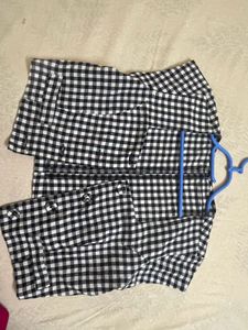 Checkered Cropped top