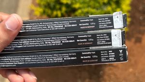 Manish Malhotra Kajal Eyeliners