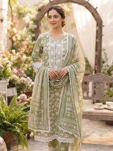 Beautiful Green Floral Print Kurta Set