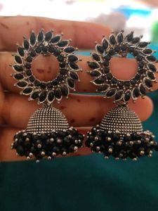 Pack of 8 (sparkling Hoop Earrings)