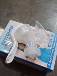 Niscomed Manual Breast Pump