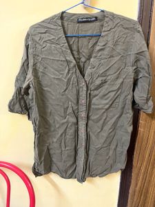Stylish Olive Green Button-Up Shirt