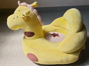 Adorable Giraffe Plush Children's Sofa Seat