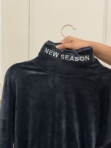 Velvet Mock Neck Cropped Top