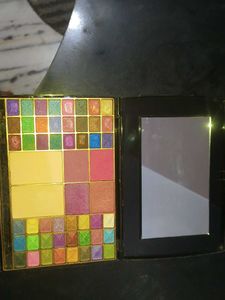 Professional Eyeshadow &amp; Face Palette