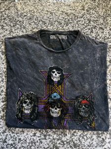 Guns N' Roses Graphic Tee