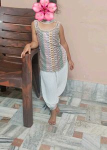 Girls suits 4 years baby