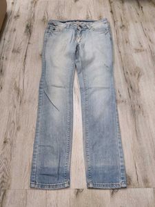 Ma5870 Umm savvy jeans waist 28 inches
