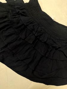 Black Bershka Mini ruffled skirt