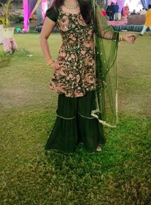 beautiful sharara suit