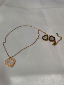 Anti Tarnish Earrings And Neckpiece Set