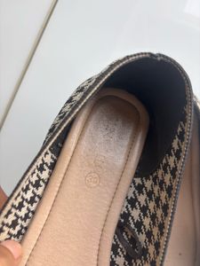Footwear Size 39