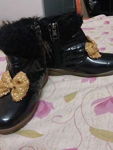 Black Boots With Bow