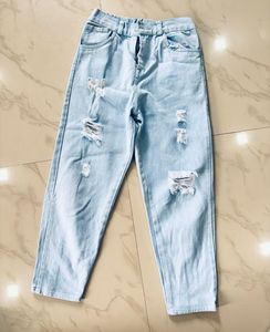 Light Wash Ripped Jeans