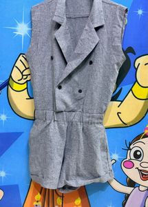 Sleeveless Grey Double-Breasted Romper
