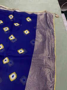 Elegant Blue Saree with Yellow Blouse Piece