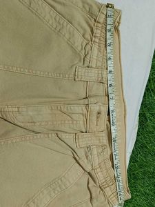 American Eagle women cargo pant