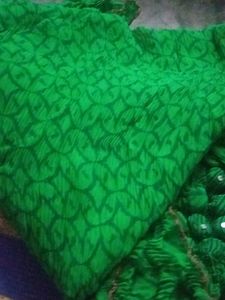 Green Stall For Women And Teenager