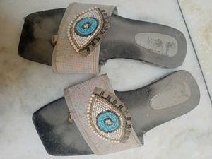 used flats slipper