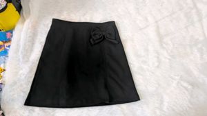 Chic Black Bow Skirt n top