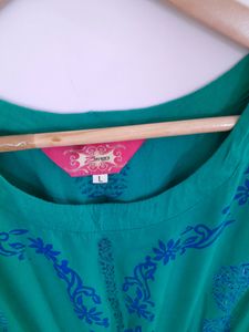 Floral Printed Kurta (Women)