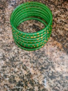 Earrings And Hair Clips An Bangle