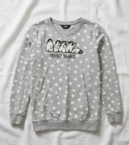Cute Penguin Graphic Sweatshirt