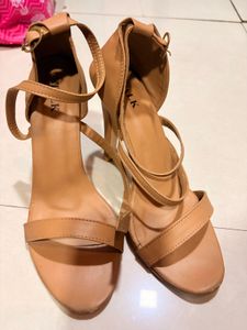 Stylish Tan Heeled Sandals