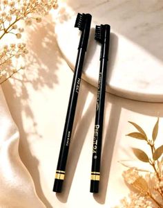 2x Eyebrow Pencils with Spoolie