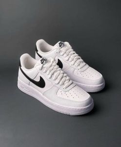 Nike Air Force 1 Sneakers