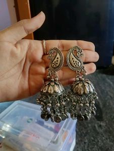 Jewellery Set  and Lipstick