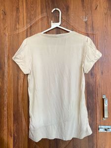 Elle Cream Graphic T-Shirt