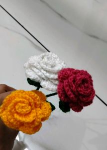 Crocheted Rose Bouquet set of 3 flowers.