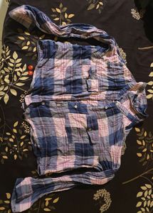 Casual cropped Plaid Button-Up Shirt