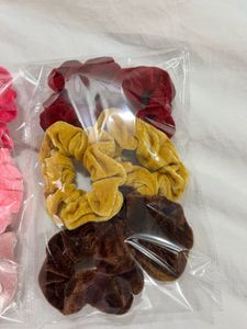 Velvet Scrunchies Set 6 pc per pack