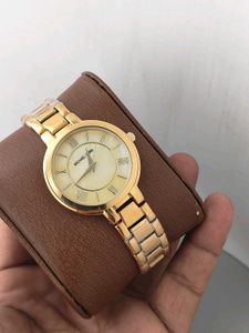 Elegant Gold Tone Ladies Watch