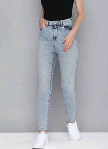 Acid Wash Skinny Jeans