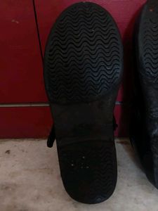 Women Black Buckle Shoes