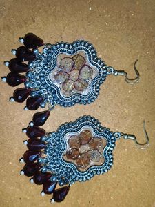 handmade resin earrings ( customisable)