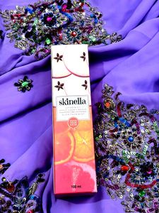 Skinella Glow Face Mist