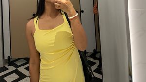 Chic Yellow Bodycon Dress