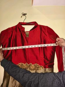 Sale Guys Red And Beige Gown