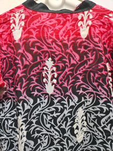 Beautiful Red And Black Print Kurti