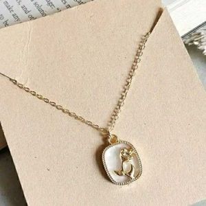 Luxurious Necklace Pendant For Excellent Look...