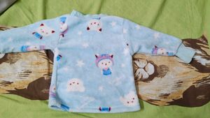 like new winter wear Cute Bear Print Baby Top