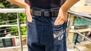 Blue wide jeans