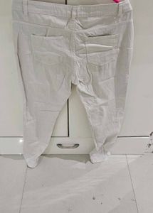 Stylish White Jeans