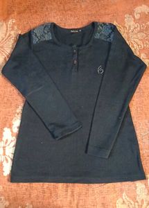Chic Dark Blue Top with Lace Details