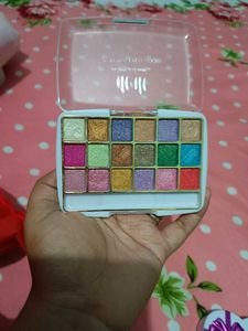 Eyeshadow Palette